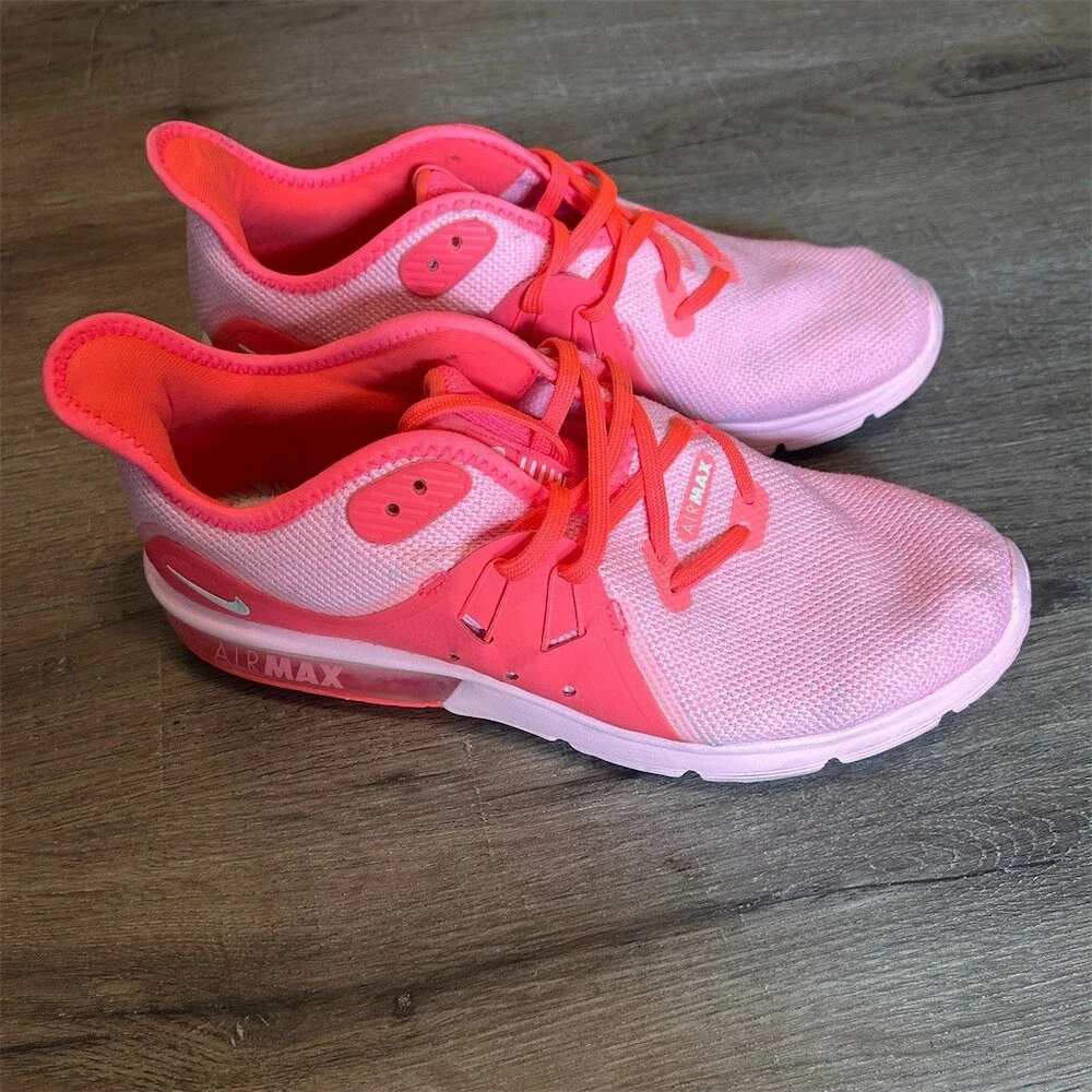 Nike Air Max Sequent 3 Women's Running Shoes Pink Size 10 Lace Up